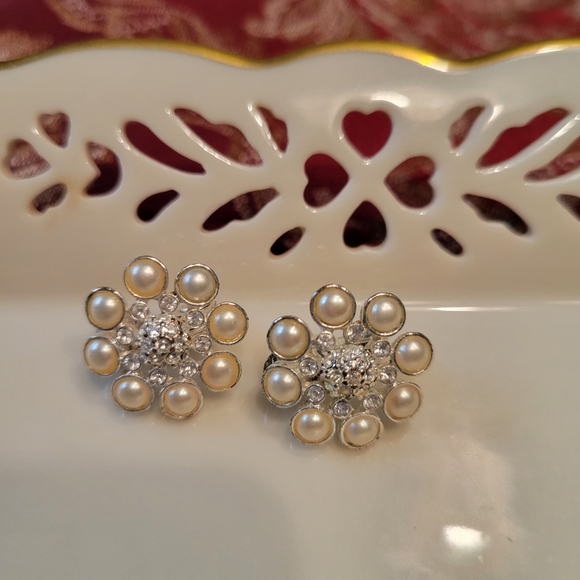 Jewelry Vintage Rinestone Faux Pearl Fancy Clip On Earrings Poshmark